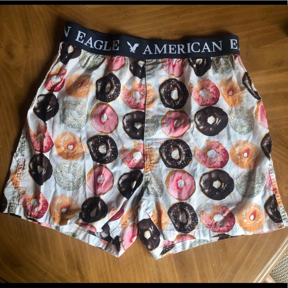 AE Boxers Size S - like new - donut theme